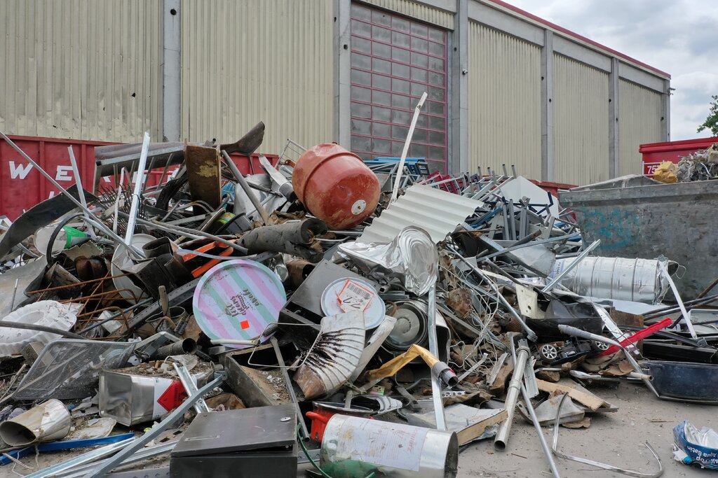 Direktanlieferung von Schrott